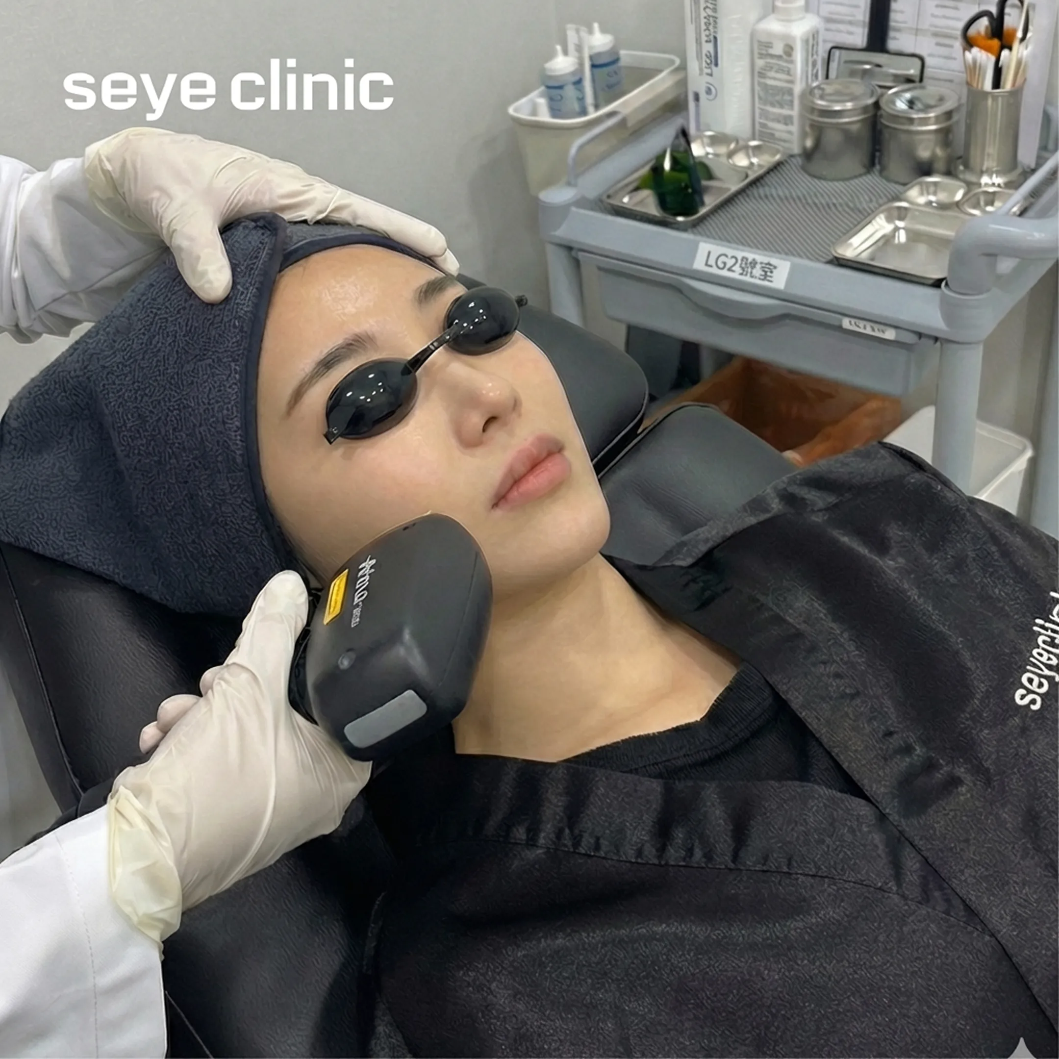 티타늄리프팅-效果-seye-clinic-Alma-Lasers-seyeclin-LG2號室-zh-tw-1.webp