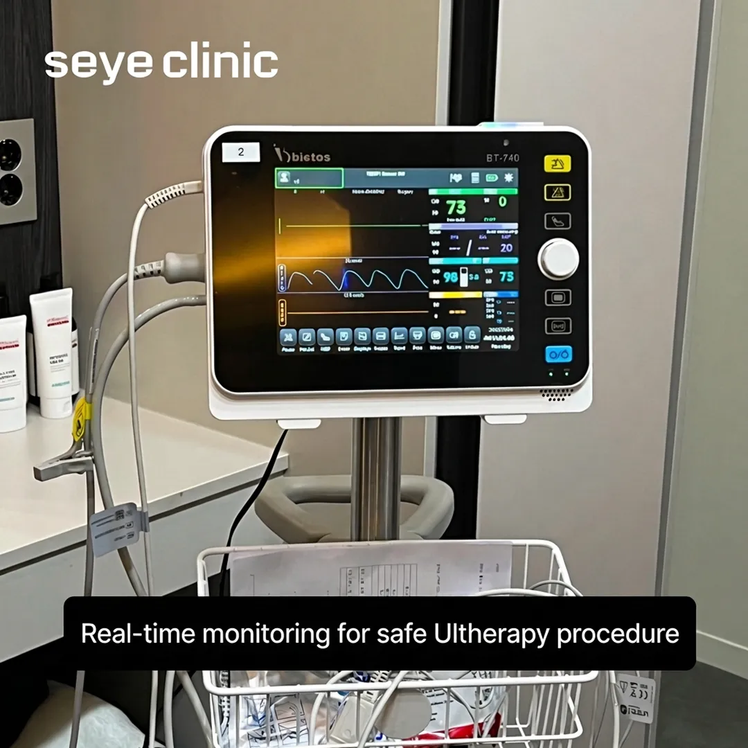 A central patient monitoring system screen displaying vital signs during a procedure at Seye Clinic.